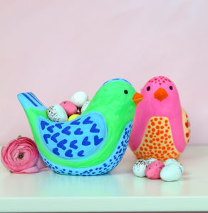 Decorate ceramic birds with POSCA pens
