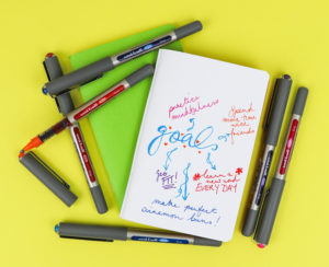 Create cool journaling with uni-Eye